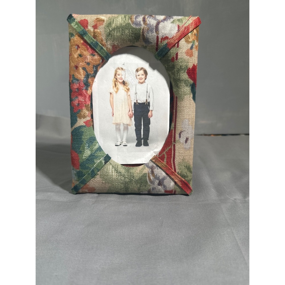 Floral Fabric Picture Frame Oval Portrait Photo Display Decor